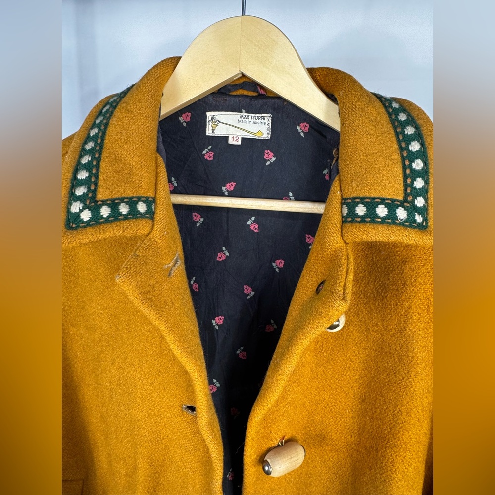 Max Hurni Mustard wool vintage  Cape from Austria size 12 - Picture 4 of 13